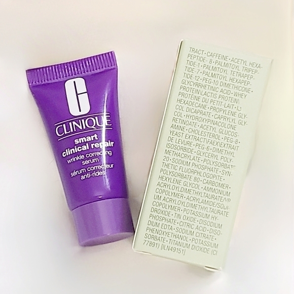 Clinique Must-haves in Kate Spade Bag - Picture 6 of 8